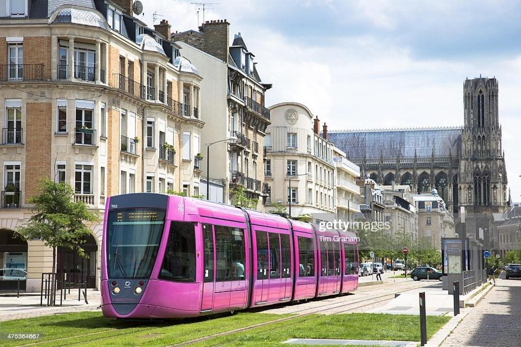 Loft Royal Des Promenades Apartment Reims Exterior photo